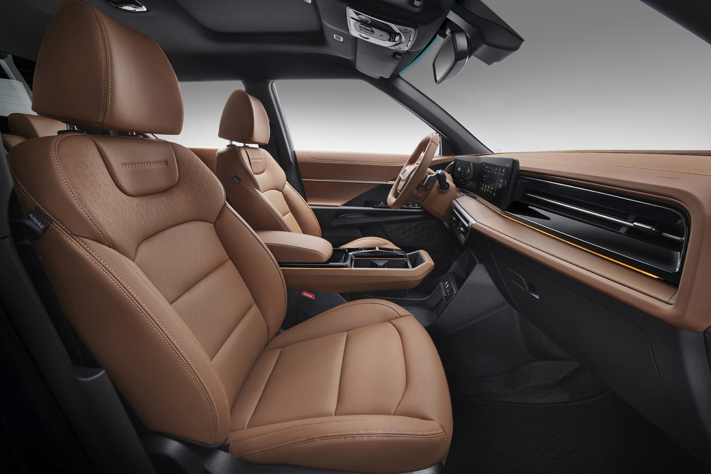 34P_Brown Interior 1