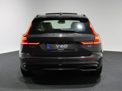 Volvo V60 B3 Mild Hybrid Ultimate Dark Automaat